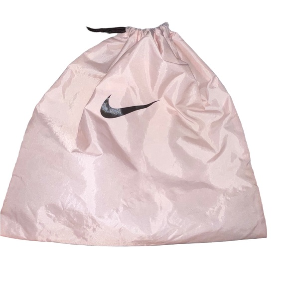 Pink Nike Brasilla drawstring backpack - Picture 2 of 4